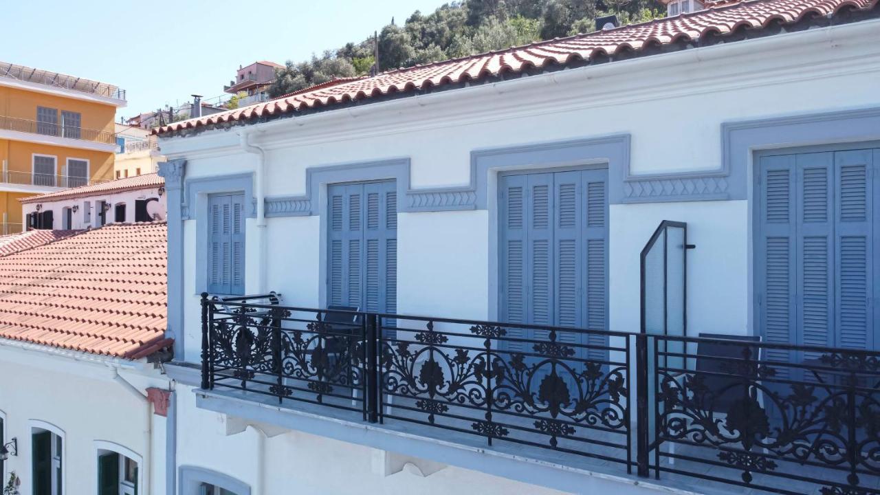 Leonidas Hotel Гитион Экстерьер фото