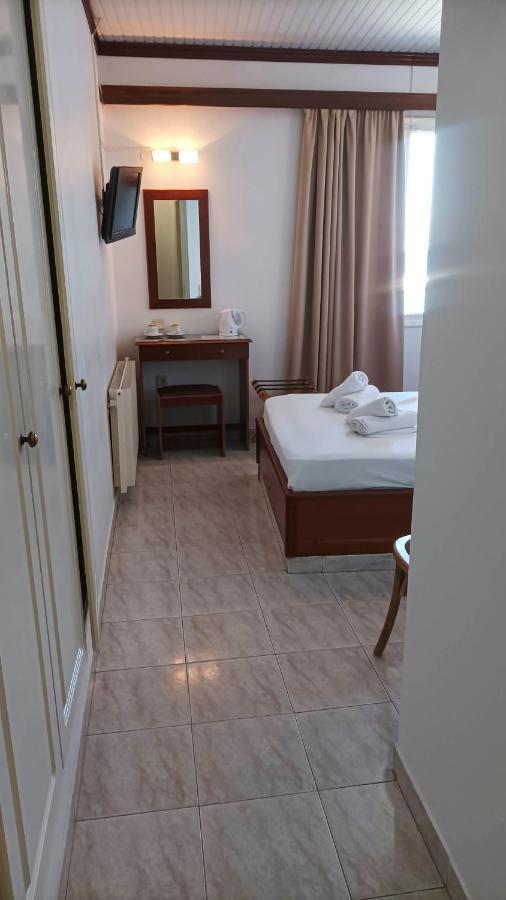 Leonidas Hotel Гитион Экстерьер фото