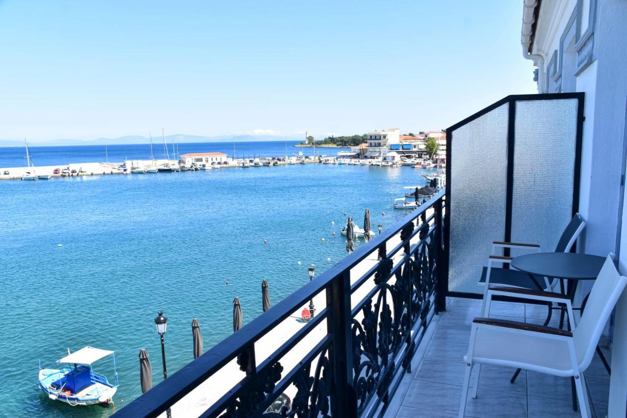 Leonidas Hotel Гитион Экстерьер фото
